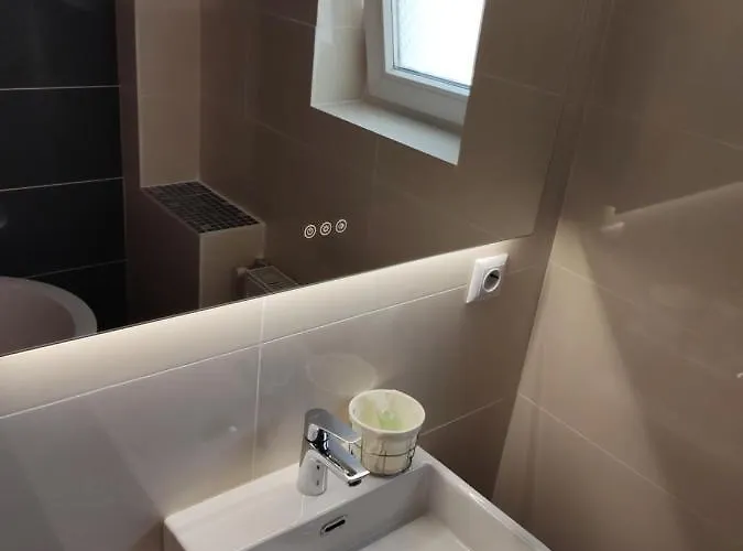 Wenie By Easybucharest Apartman